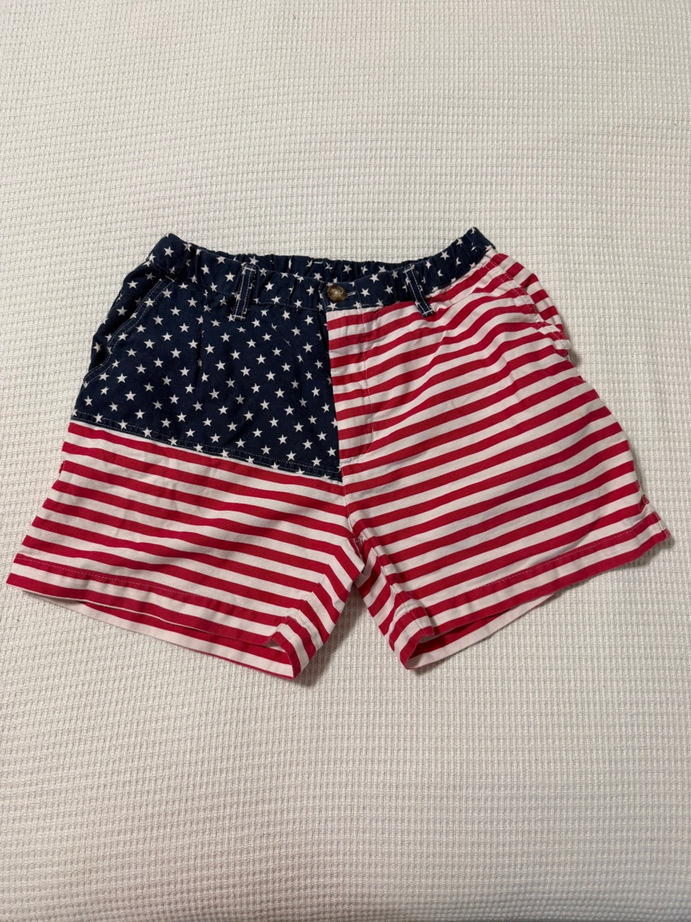 Men’s Red & Navy Star-Stripe Shorts